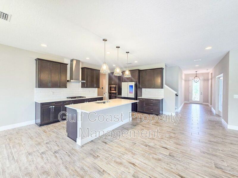 12664 Oak Hill Way - Photo 7 of 42