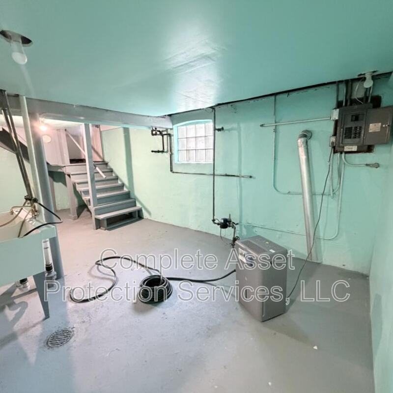 3716 Delaware St - Photo 4 of 14