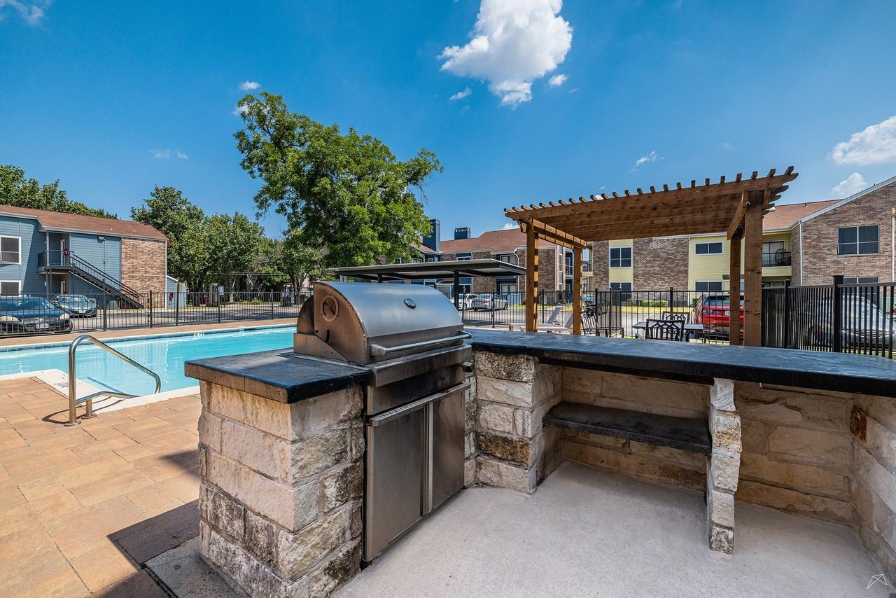 Prime at Lake Highlands - Photo 6 of 30