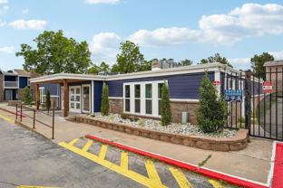 1900 Parkside Apartments - Photo 1 of 1
