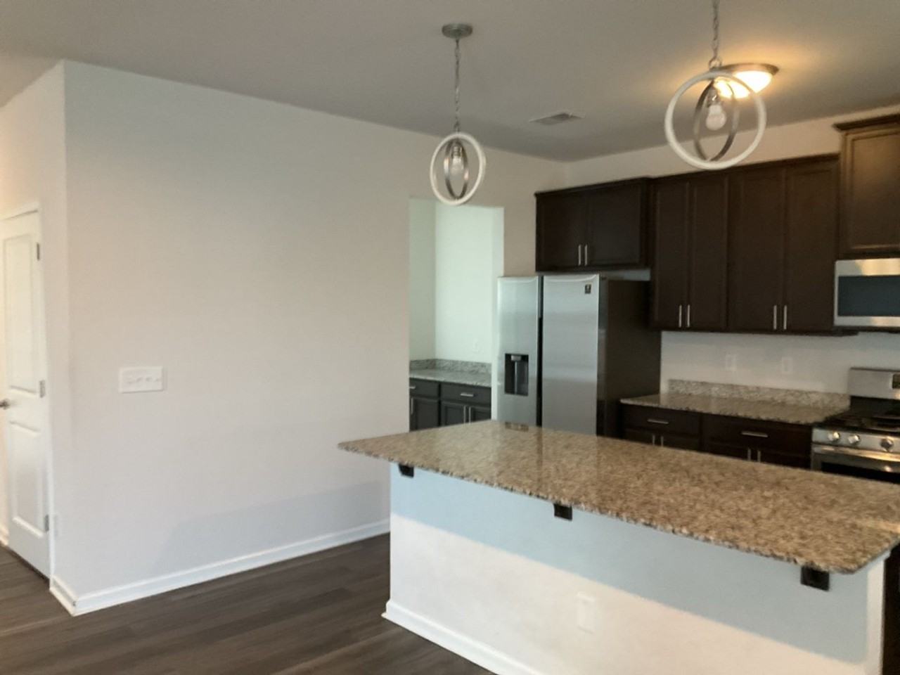 511 Rhine Falls Ln - Photo 2 of 8