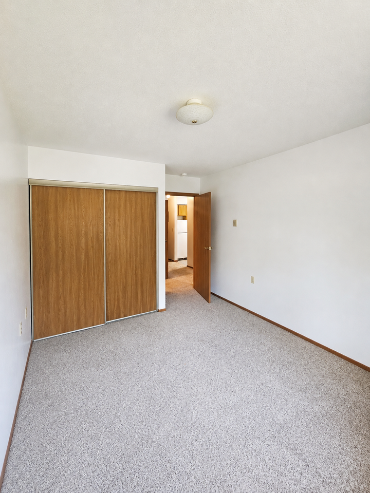 Bell Apartments - Photo 6 of 14