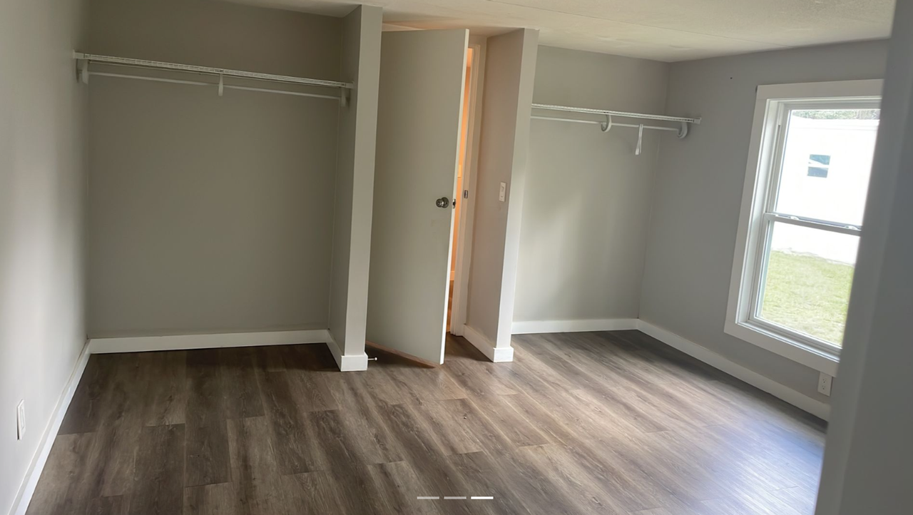 7017 Silver Lake Dr - Photo 5 of 8