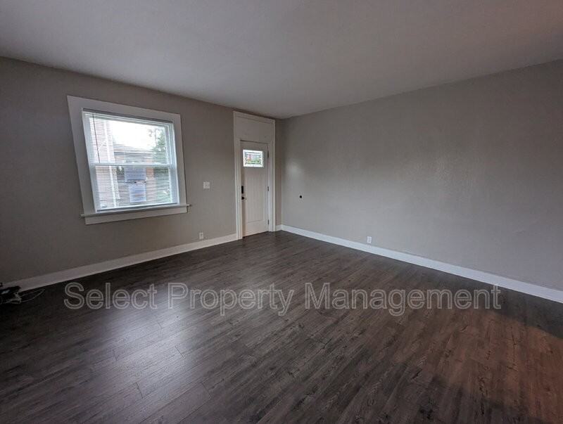 601 W Brackenridge St - Photo 5 of 22