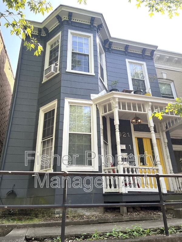 1921 Floyd Ave #2 - Photo 2 of 10