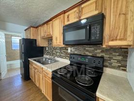 2725 S Edison St #2 - Photo 1 of 1