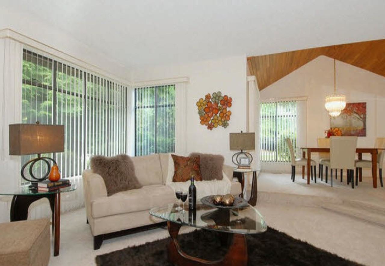 13230 Amble Greene Court - Photo 6 of 33