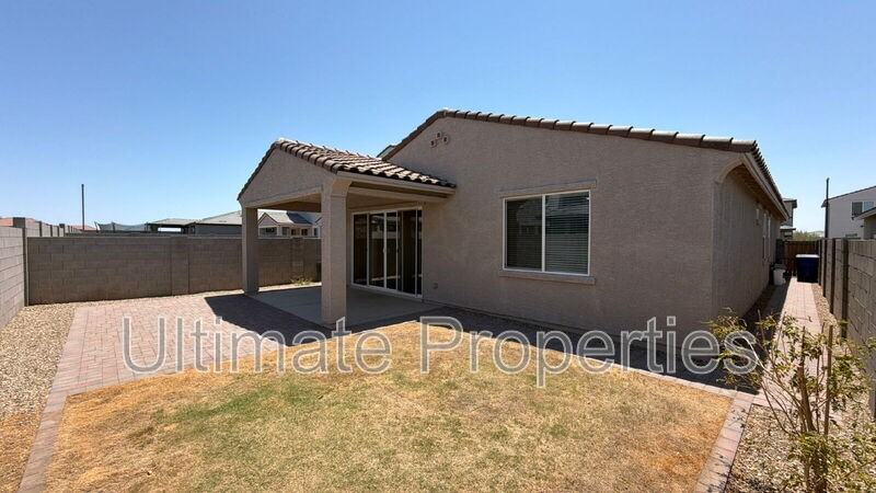 18148 W Daley Ln - Photo 7 of 10