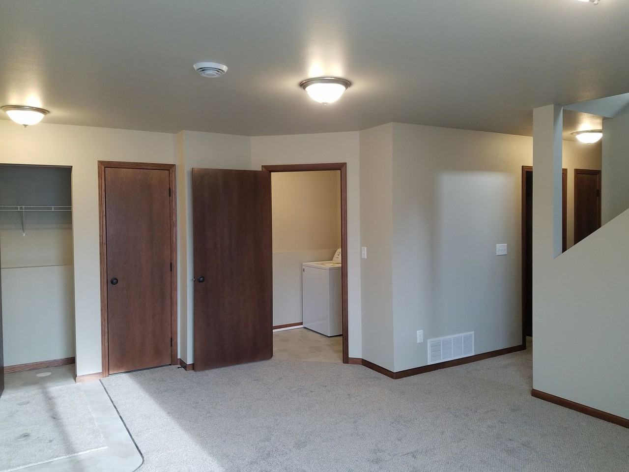 2077 12th St W - Photo 3 of 4