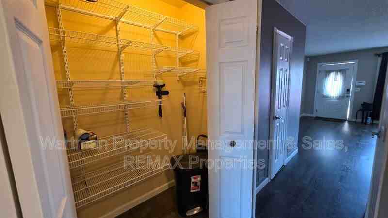 4231 Charleston Dr - Photo 7 of 22