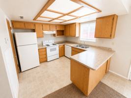 featured image of 747 W 4th Ave