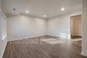 featured image of 325 Mill St