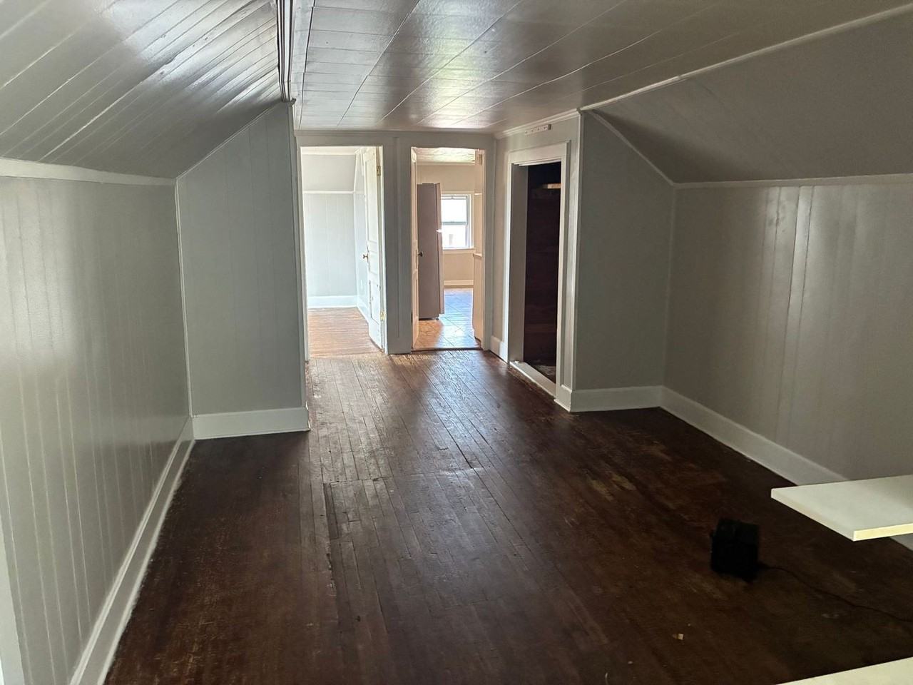105 N Hatton Ave - Photo 6 of 16
