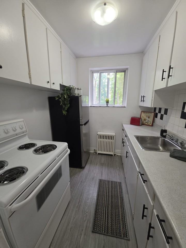 309 The Kingsway #309 - Photo 4 of 15