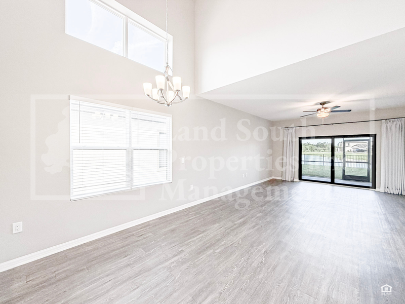 3389 Cup Dr - Photo 3 of 28