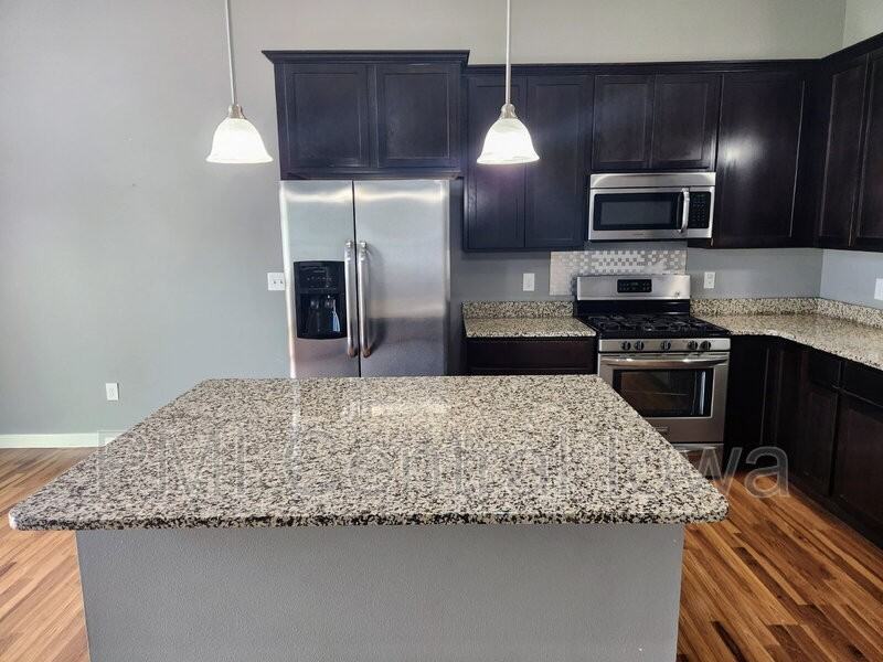 186 79th St - Photo 4 of 26