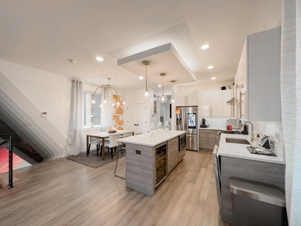 1812 N Sawyer Ave #1R - Photo 5 of 21