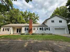 featured image of 1739 Embury Park Rd