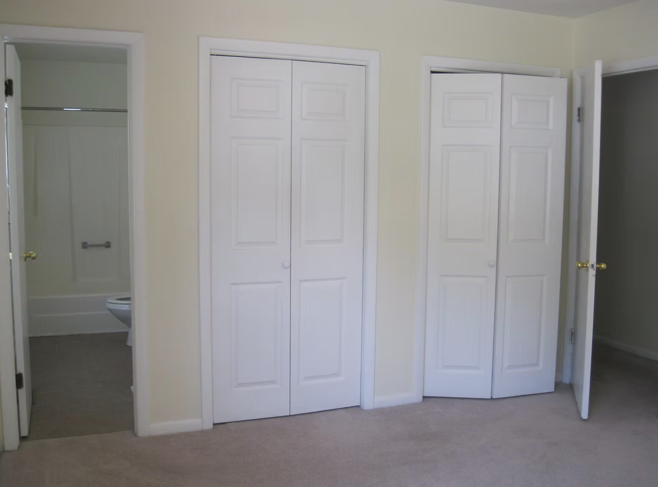 714 Capitol Landing Rd - Photo 2 of 8