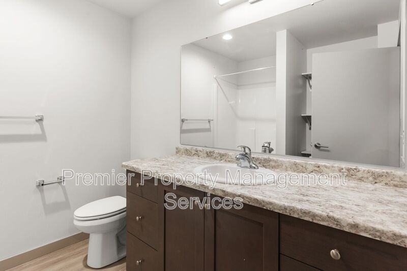 1127 Alderson Ave #W106 - Photo 3 of 8