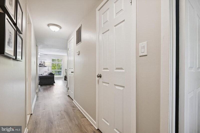 409 S Sharp St #R5 - Photo 6 of 18