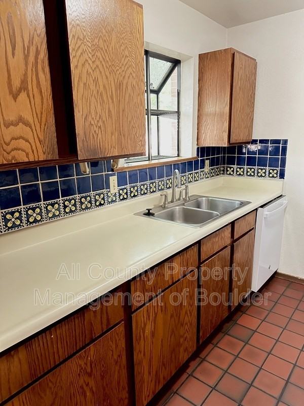 1850 Goss St #3 - Photo 7 of 7