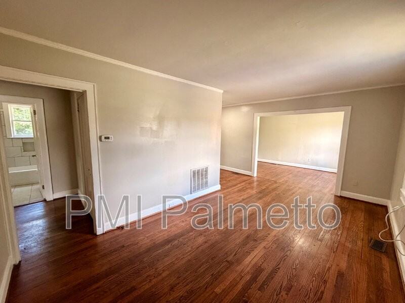 1304 Mount Vernon St - Photo 5 of 23