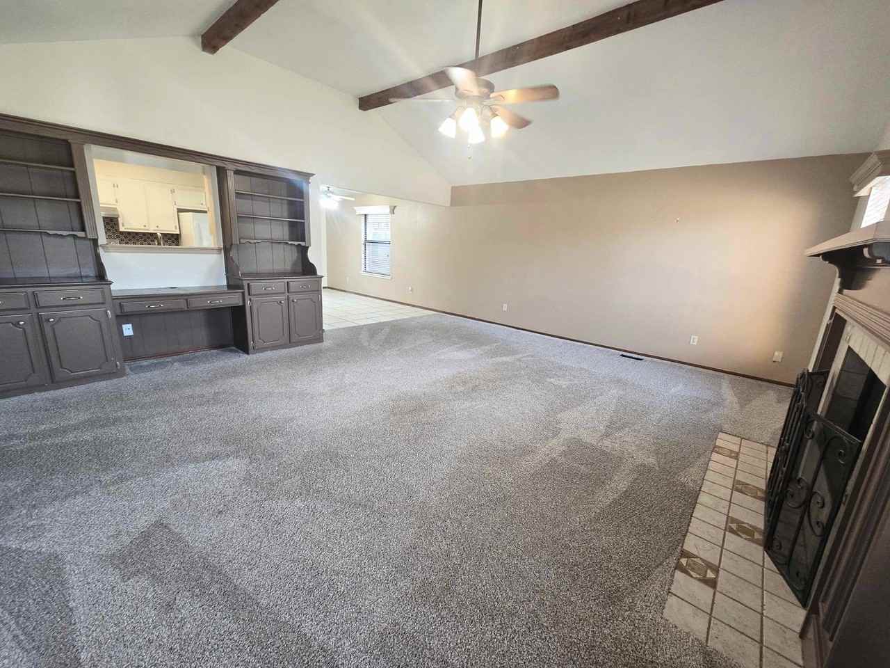 10413 Glascow Dr - Photo 3 of 20