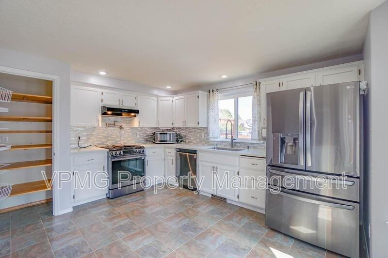 203 Nw 146th St - Photo 5 of 43