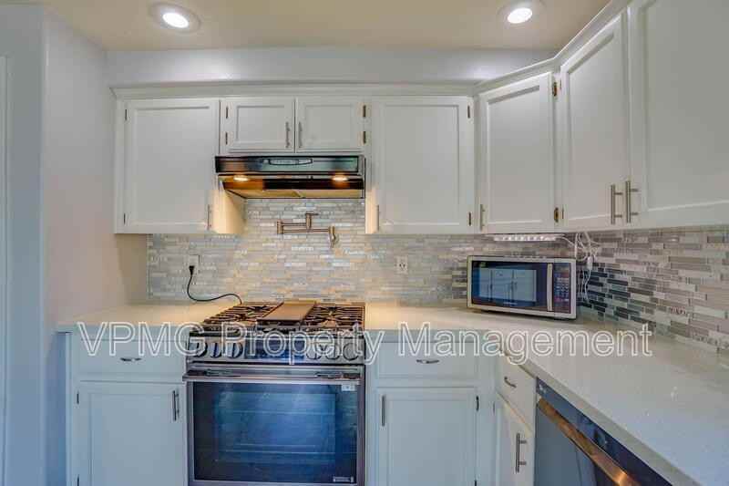 203 Nw 146th St - Photo 6 of 43