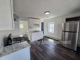 featured image of 94 Webster Ave #2