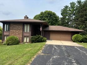 9519 Mullen Ln - Photo 1 of 1