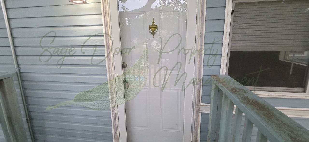 630 N Pleasant St - Photo 2 of 50