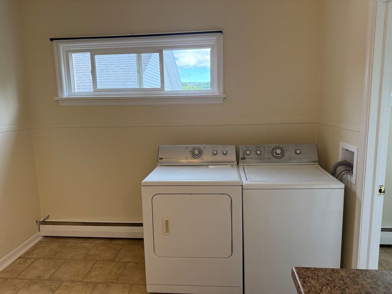 602 Church St - Photo 6 of 15