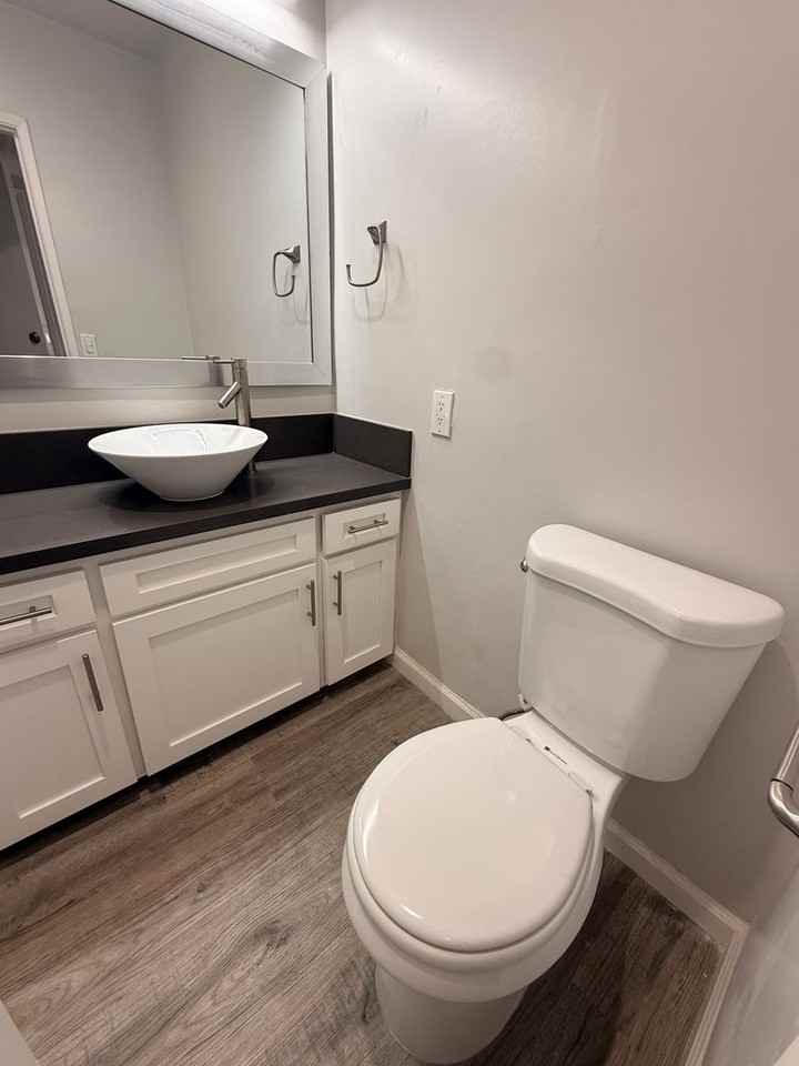 The Shelby Apartments - Photo 2 of 17
