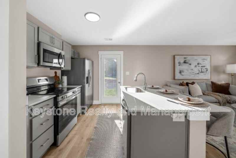 306 Wisteria Ln - Photo 5 of 17