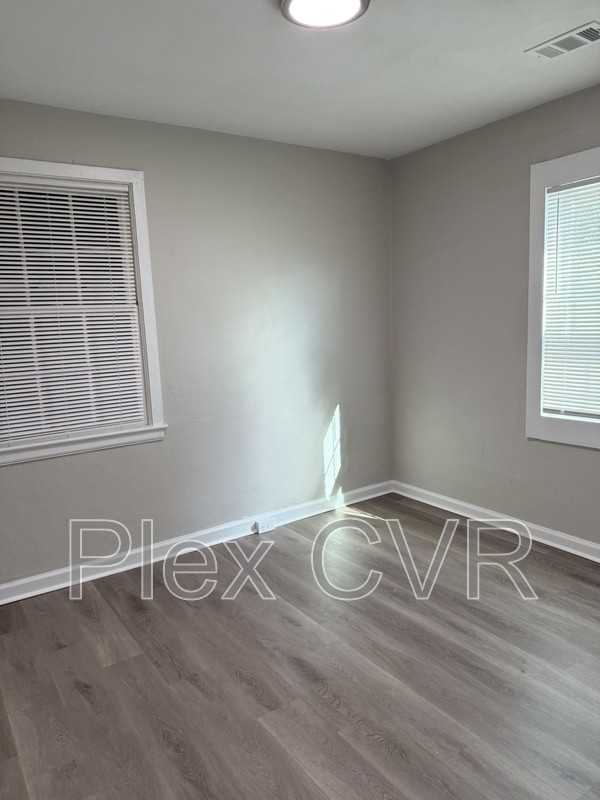 38 Mathews St - Photo 4 of 9