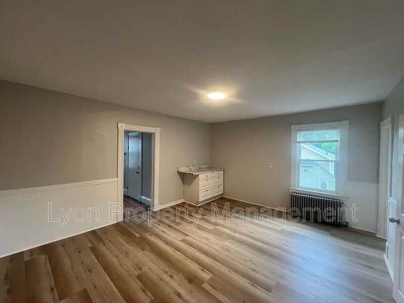 11 E Lawlor St #2ndFL - Photo 3 of 11