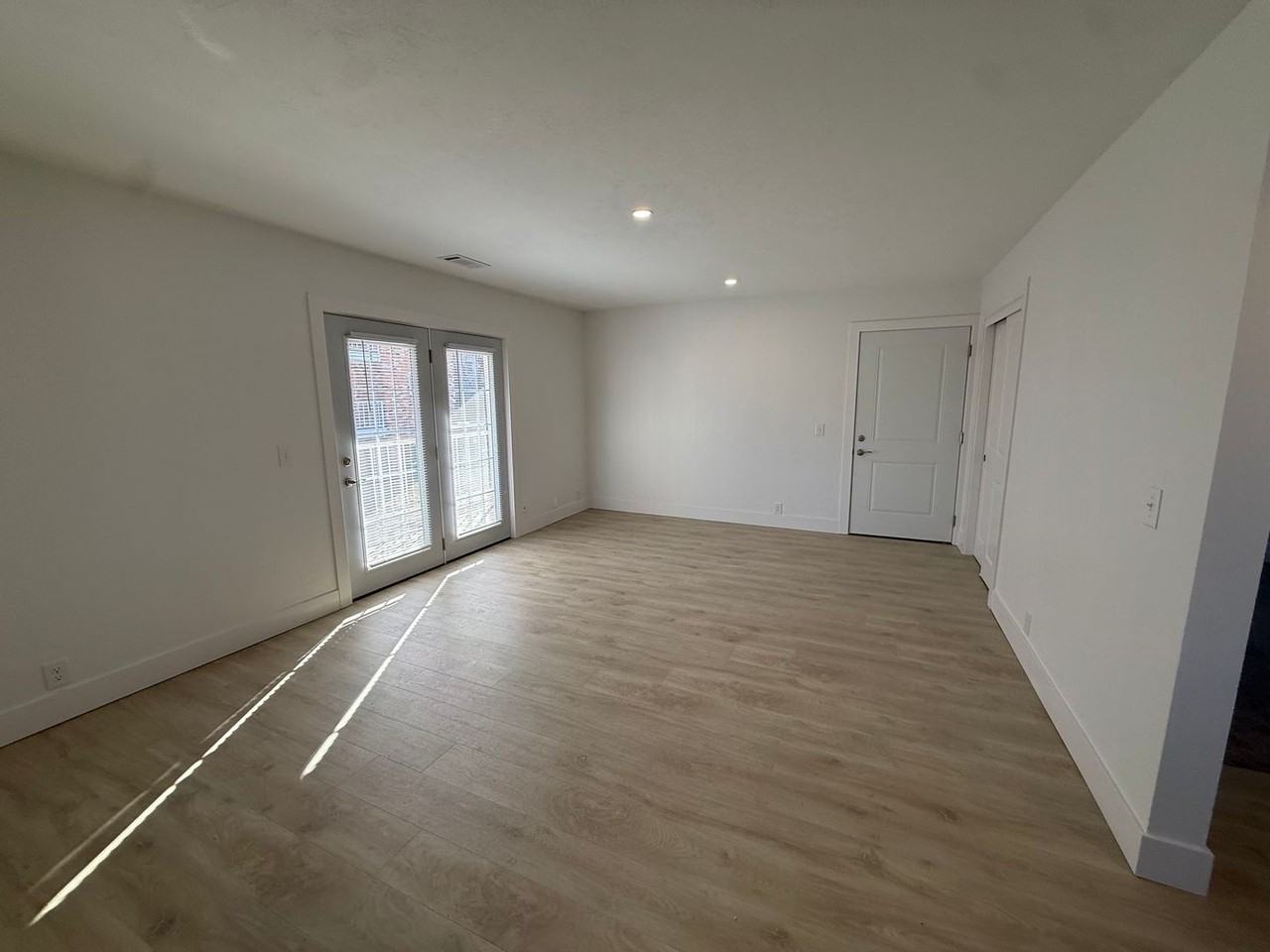 Aksarben Flats - Photo 5 of 48