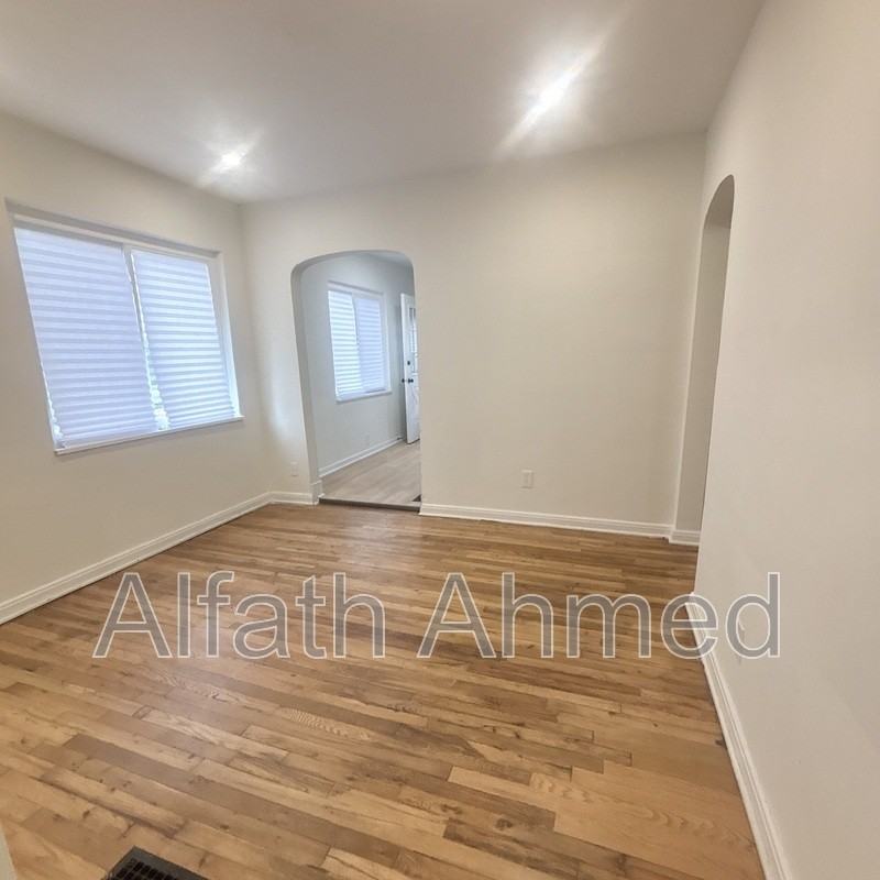 403 S Chase Ave - Photo 7 of 10