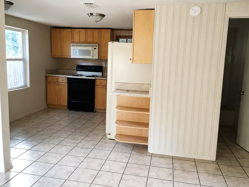 6709 49th Ave N - Photo 6 of 21
