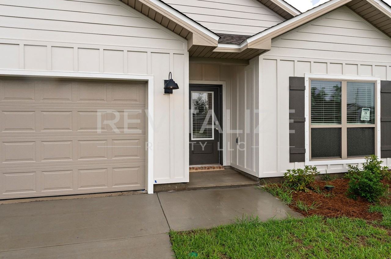 14567 Dayton Cir - Photo 3 of 48