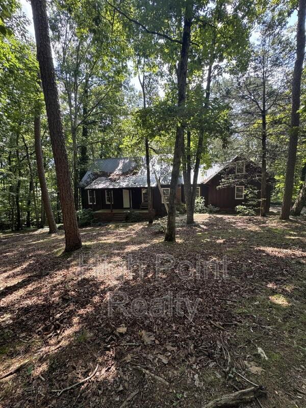 6201 Robin Ln Nw - Photo 2 of 31