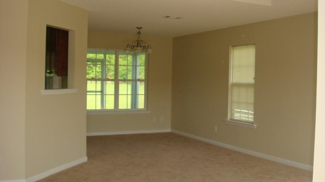 5761 Emily Ln - Photo 2 of 11