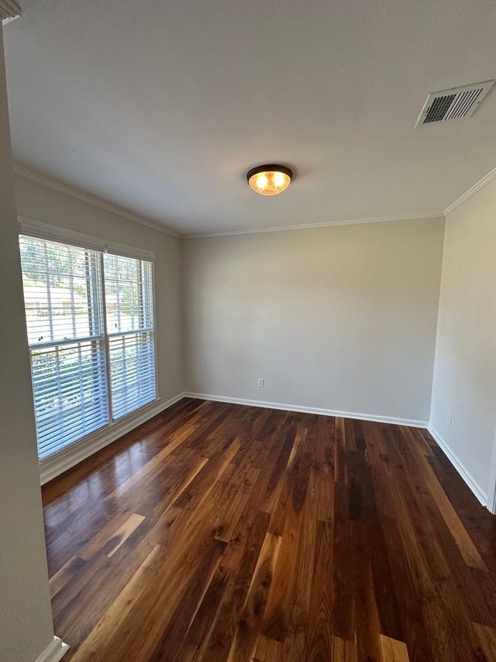 3906 Dalraida Pl - Photo 5 of 36