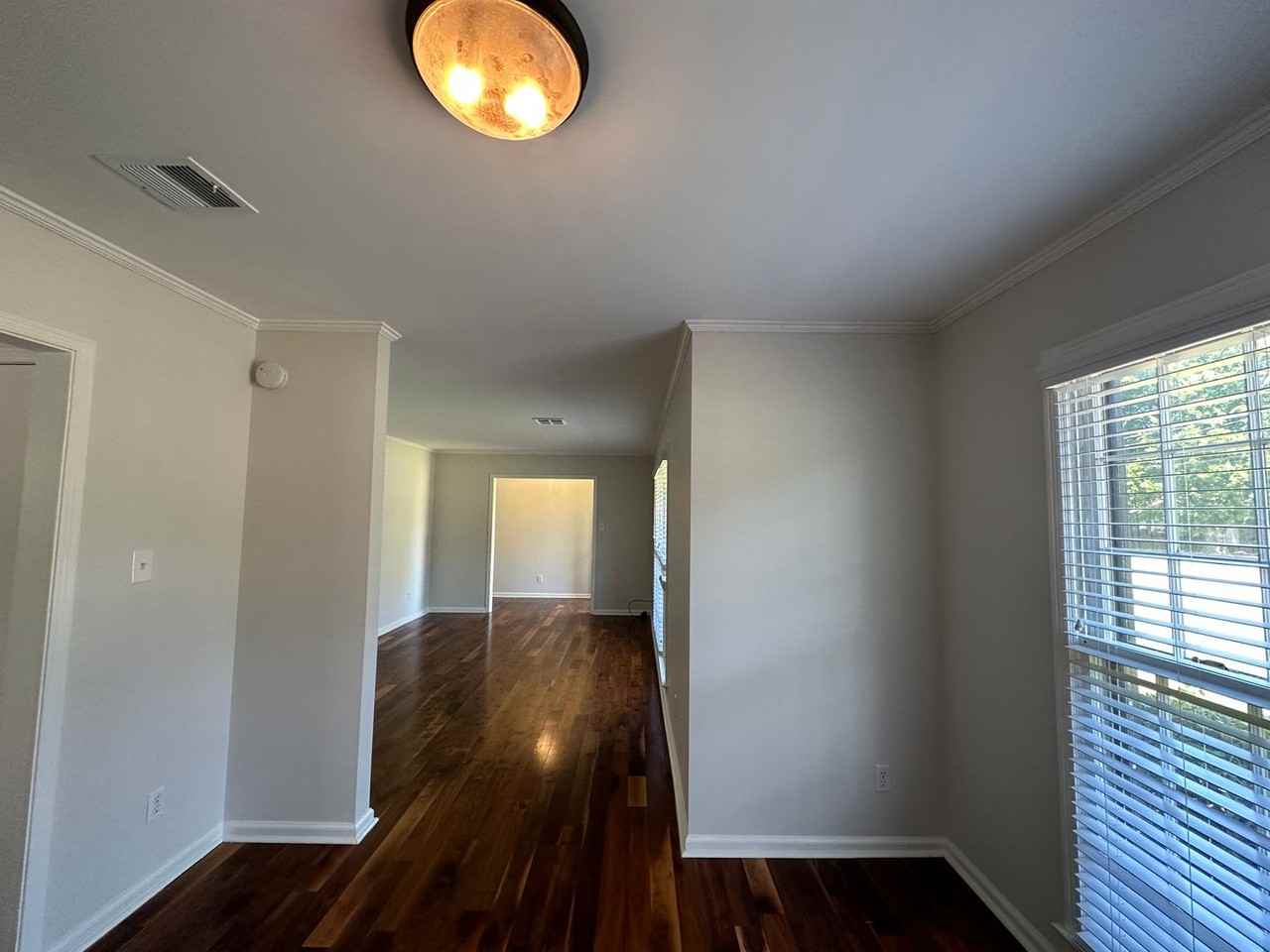 3906 Dalraida Pl - Photo 7 of 36