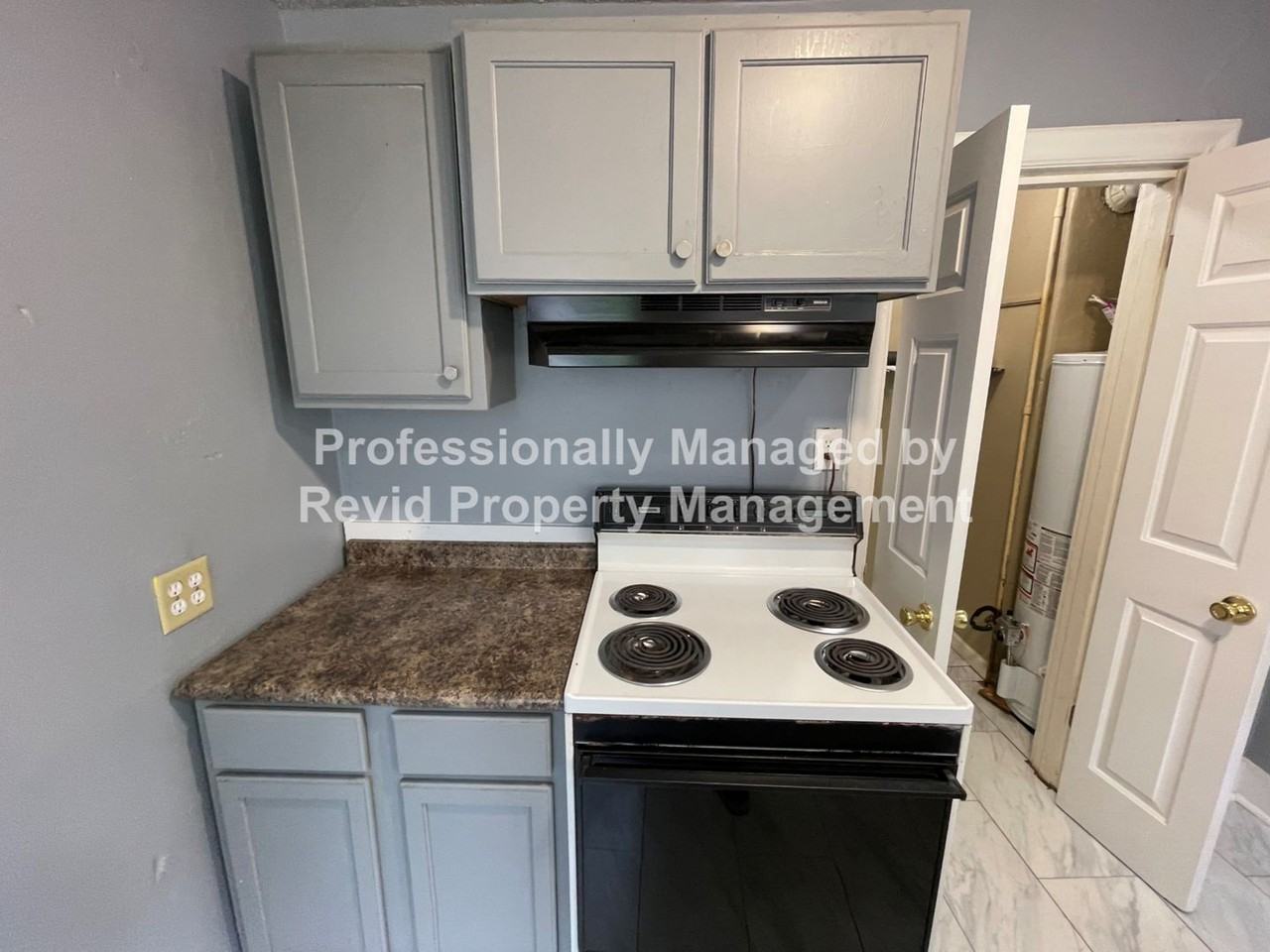 3560 Stuart Rd - Photo 7 of 17
