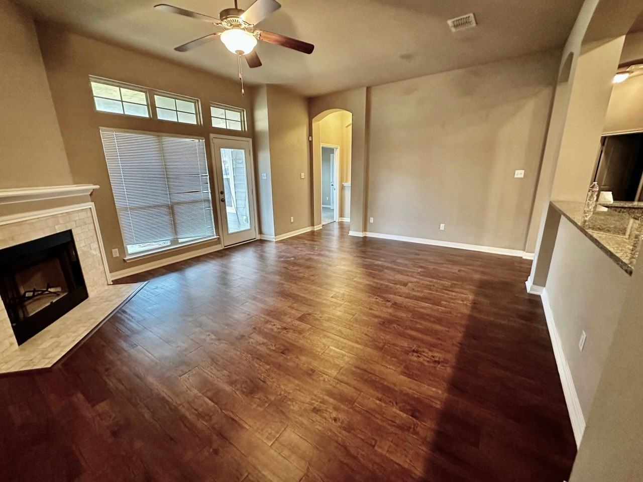 2709 Keathley Dr - Photo 5 of 22