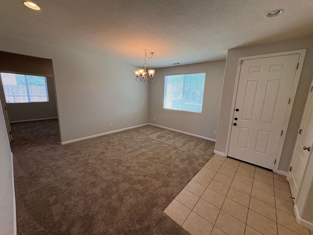 1332 Tuolumne Way - Photo 4 of 15