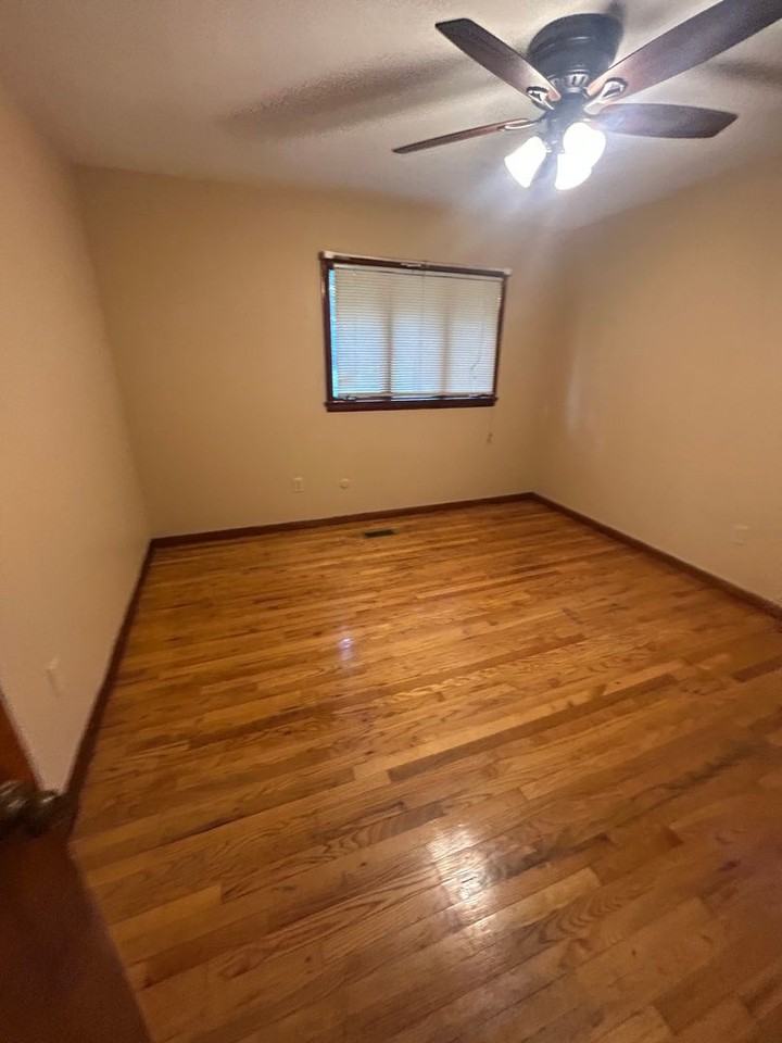 2277 Jennings St - Photo 5 of 15